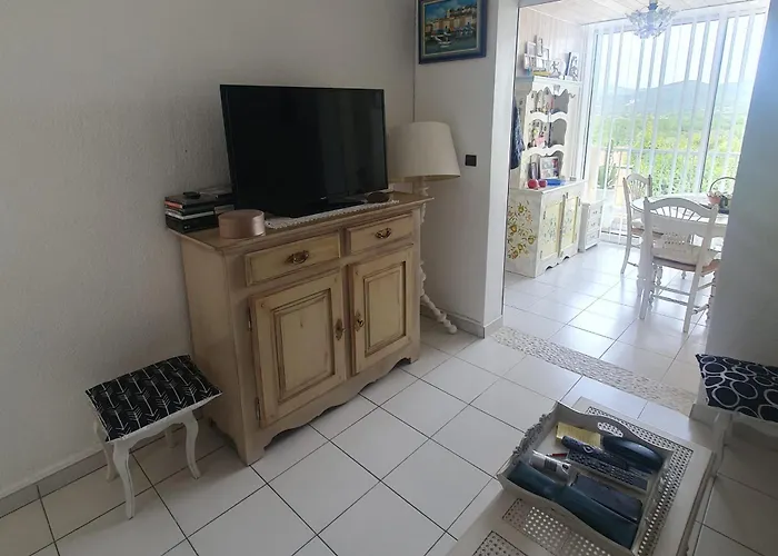 Detached House With 3 Pools * Cogolin