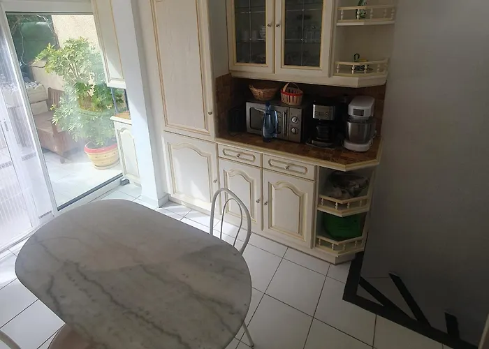 Detached House With 3 Pools * Cogolin